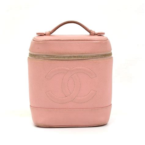 chanel pink vintage vanity cosmetic bag|Chanel vanity bag with handle.